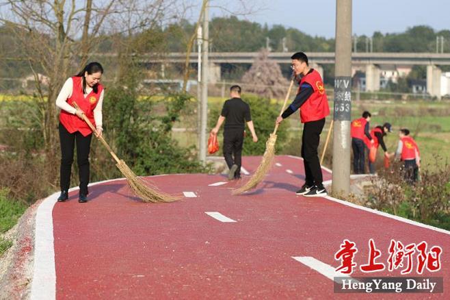 南岳村最新交通新闻，迈向现代化交通的新篇章，南岳村交通迈向现代化新篇章，最新交通新闻揭秘发展动态