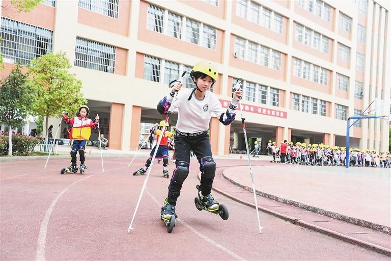 于都县小学最新领导团队介绍，于都县小学领导团队介绍